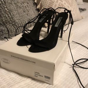Steve Madden Black Nubuck Suede Lace Up Heels